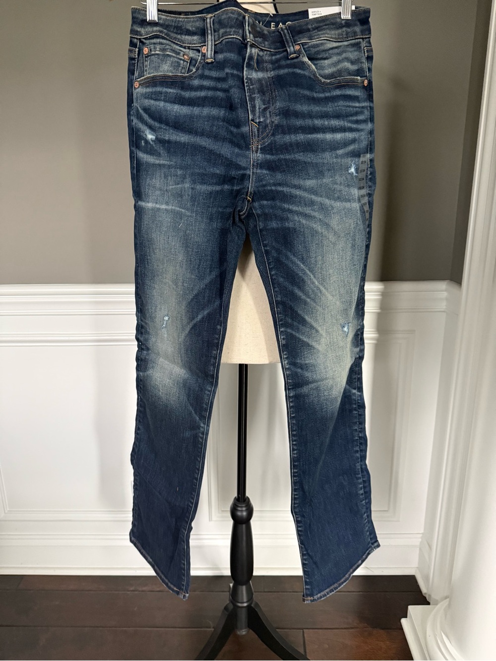 AE Men’s Jeans 32x34 NWT